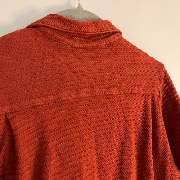 Big Bud Press Women's Textured Shirt in Rust Size P - Picture 5 of 5